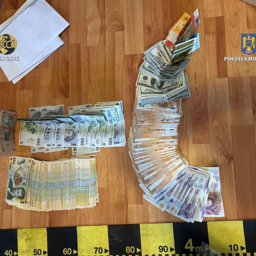 Acțiuni de amploare împotriva unei grupări de trafic de droguri în Dâmbovița