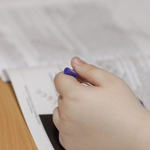 Elevii vor putea să-și consulte lucrările înainte de a depune contestații la examenele naționale