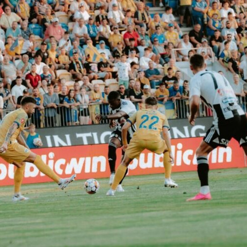 Petrolul Ploiești termină la egalitate cu Universitatea Cluj, 0-0