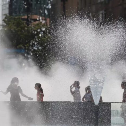 Avertizări meteo Cod galben și Cod portocaliu pentru vreme extrem de caldă în România