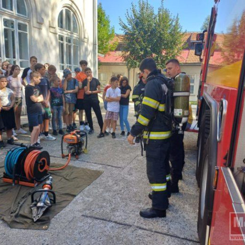 Pompierii din Dorohoi au avut o întâlnire educativă cu copiii