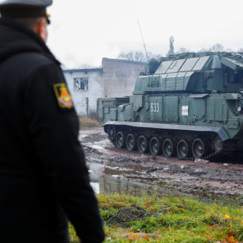 Rusia mută trupe din Kaliningrad în zona Kursk, iar Ucraina intensifică atacurile