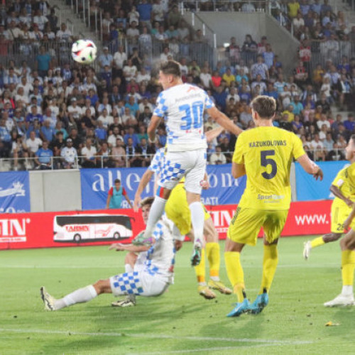 Corvinul Hunedoara se pregătește pentru revanșă în Conference League