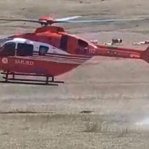 Elicopterul SMURD interveniează pentru o pacientă în stare critică în comuna Călărași