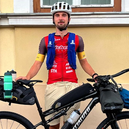 Albaiulianul Chismorie Almond Edgar David va participa la Silk Road Mountain Race