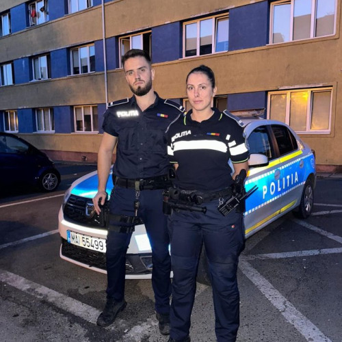 Incendiu într-o garsonieră: 28 de adulți și 11 minori evacuati