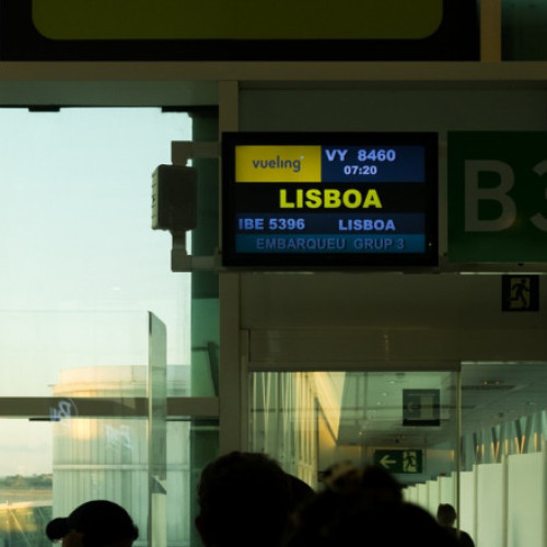 Grevă la easyJet în Portugalia: Ministerul Afacerilor Externe al României avertizează cetățenii