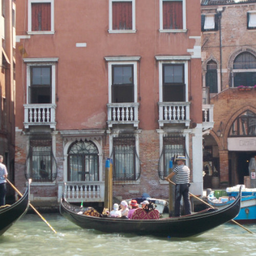 Primăria Veneției caută noi gondolieri pentru a păstra tradiția orașului