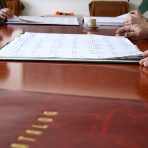 Profesorii trebuie să prezinte acte medicale și judiciare pentru a putea preda