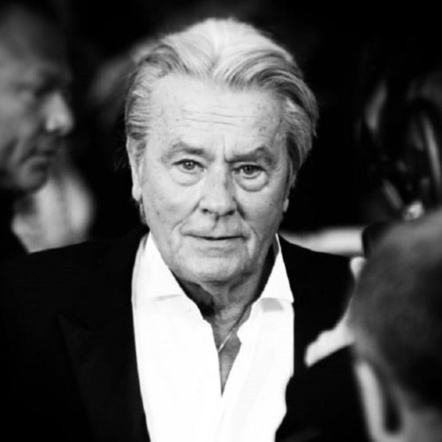 Moartea legendarei stele Alain Delon, la 88 de ani