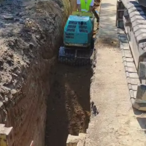 Lucrări la rețelele de apă și canalizare în Cernica - Tanganu