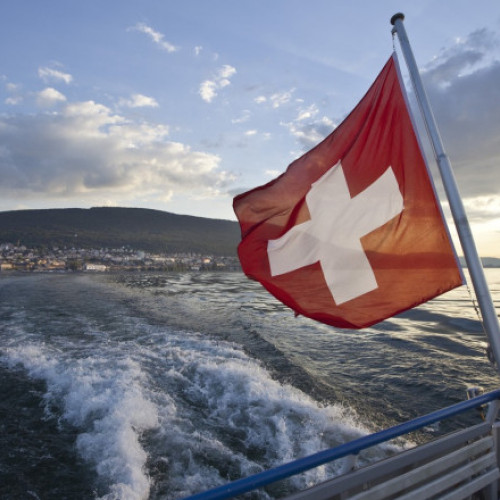 Armata Elveției caută soluții pentru eliminarea munițiilor din lacurile subacvatice