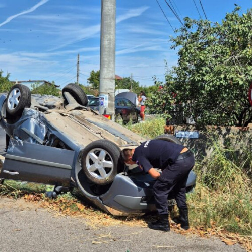 Accident rutier în Giurgiu: un șofer rănit, pasagerii neafectați