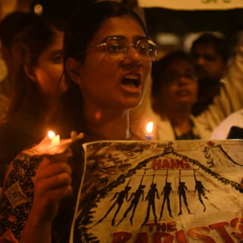 Proteste masive în India după uciderea unei studente la medicină