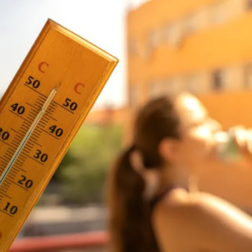 Prognoza ANM: Caniculă pe fondul furtunilor puternice în toată țara