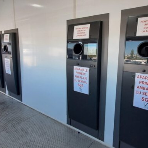Noi automate de reciclare la supermarketul La Cocos din Ploiești și București