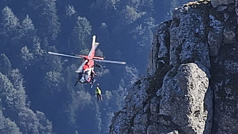 Salvare aeriană în Masivul Bucegi: Două persoane blocate au fost recuperate