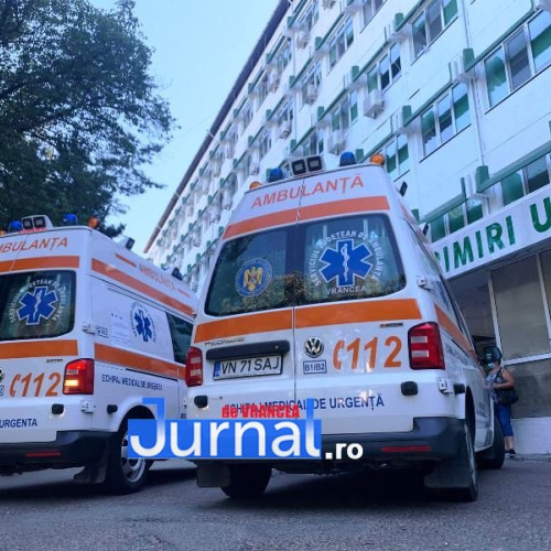 Accident grav în comuna Vidra, doi minori răniți