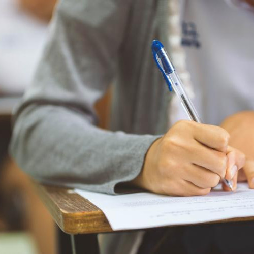 Proba a doua a examenului de bacalaureat de toamnă a avut loc astăzi, 20 august