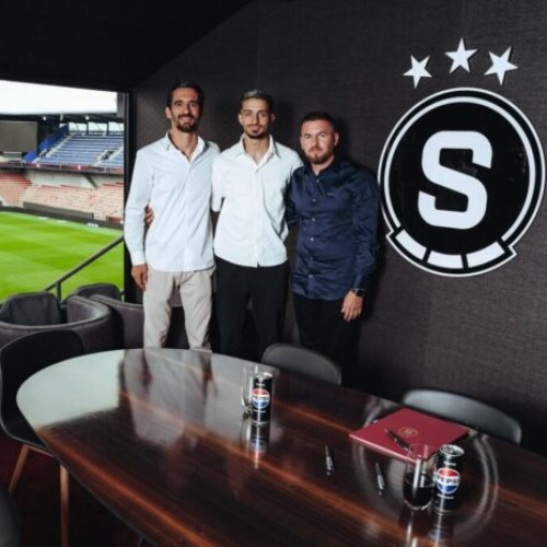 Albion Rrahmani, atacantul kosovar, semnează cu Sparta Praga