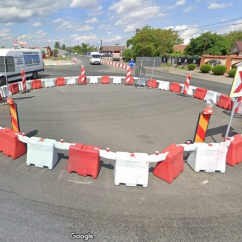 Sensul giratoriu din plastic de la Spătaru va fi înlocuit