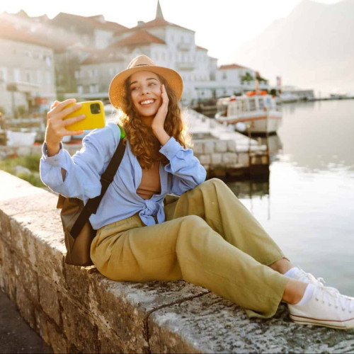 Gadgeturi esențiale pentru o vacanță de neuitat