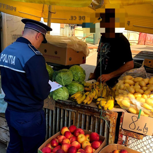 Acțiune de verificare a comercianților în Piața Centrală din Botoșani