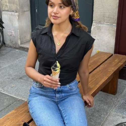 Studenta peruană din Paris își arată garsoniera de 9 metri pătrați, impresionând și stârnind controverse