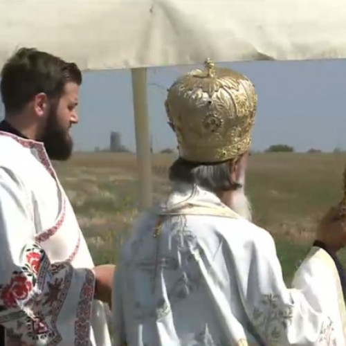 Preoții din Constanța se roagă pentru ploaie într-un ritual tradițional