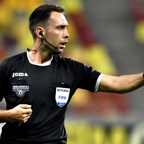 Arbitrii și observatorii pentru meciurile din Superligă de vineri