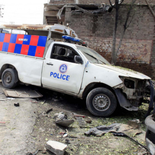 Atac armat în Pakistan: 11 polițiști uciși într-o ambuscadă