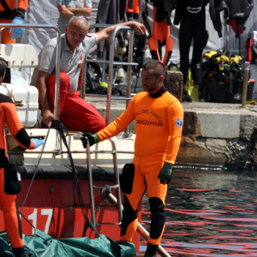 Scafandrii italieni au recuperat corpul fiicei magnatului Mike Lynch după naufragiul de lângă Sicilia