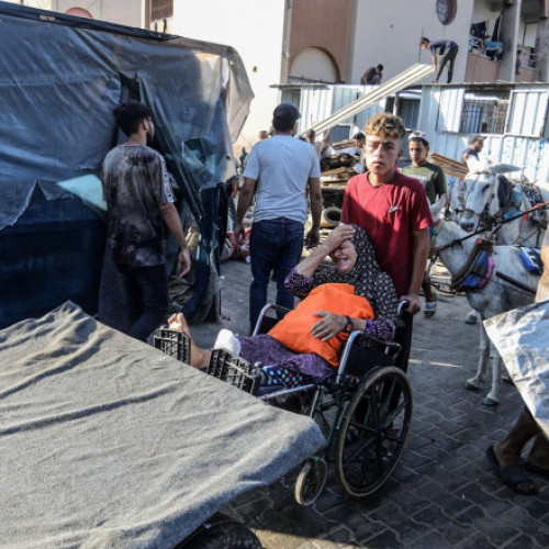 Israelul emite noi ordine de evacuare pentru Deir Al-Balah în Gaza