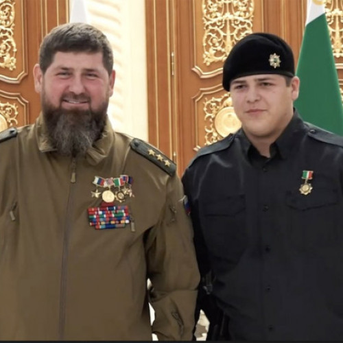 Fiul lui Ramzan Kadirov, decorat cu distincții de stat în Cecenia