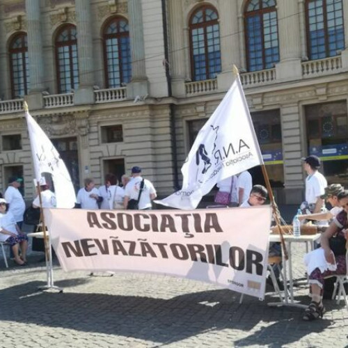 Proteste anunțate de Asociația Nevăzătorilor din România împotriva noii legi a pensiilor