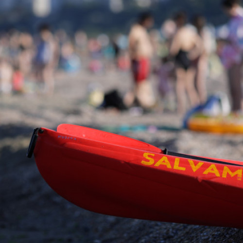 Salvarea dramatică a unui copil și a tatălui său în Costinesti