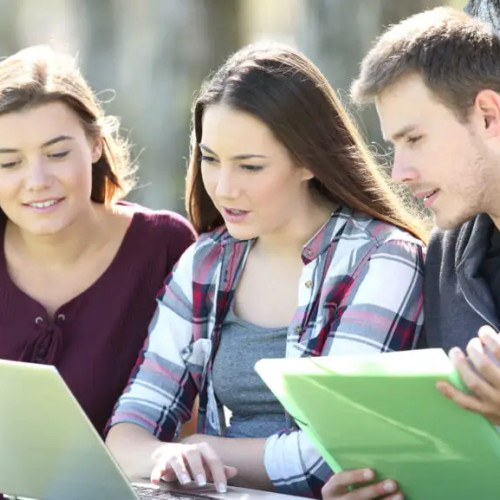 Primele rezultate ale examenului de bacalaureat 2024 vor fi publicate astăzi