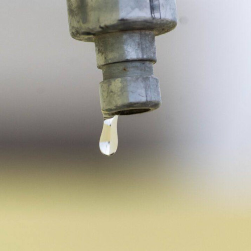 Locuitorii din Malu cu Flori, afectați de lucrările la rețeaua de apă