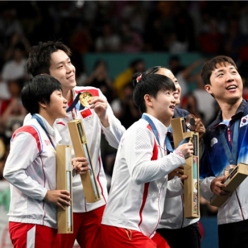 Critici severe pentru sportivii nord-coreeni după o poză cu rivalii din Coreea de Sud