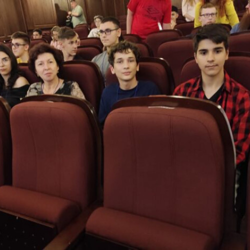 Cinci elevi din Buzău participă la etapa națională a Olimpiadei Științe pentru Juniori