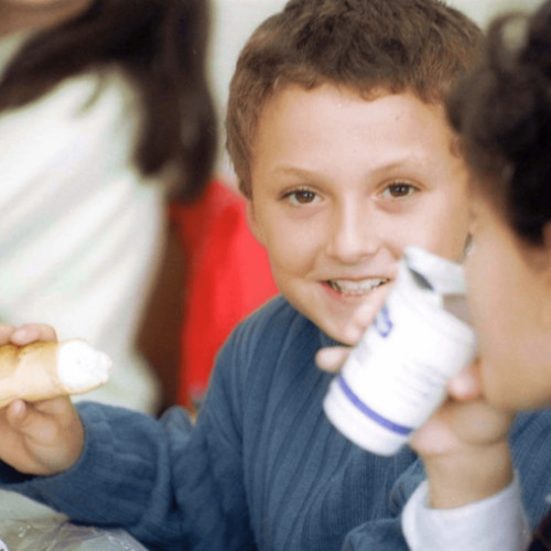 Nou program de alimentație sănătoasă pentru elevi în România