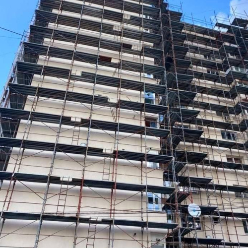 Continuă reabilitarea termică a blocurilor din Târgoviște