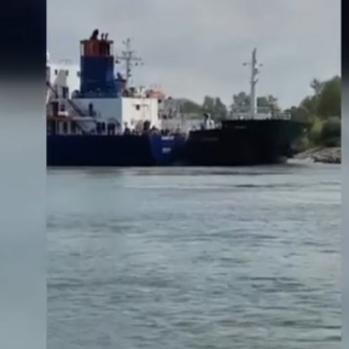 Coliziune pe canalul Sulina fără victime