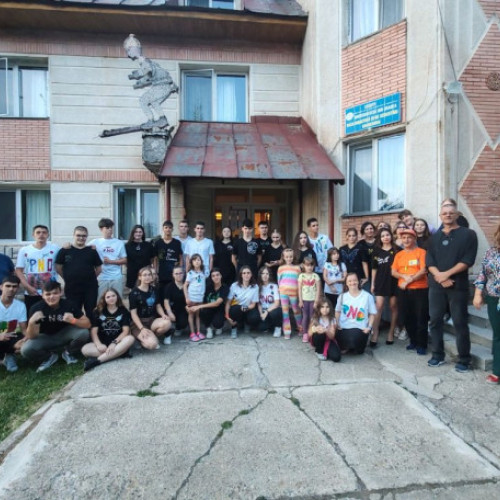 Tabăra de voluntariat de la Stana de Vale a adus împreună elevi din zece județe și Republica Moldova