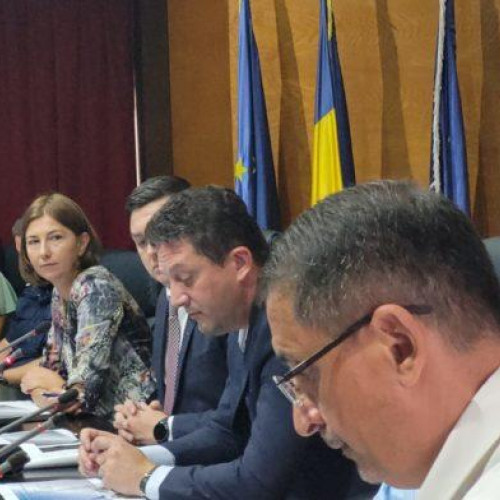 Șefii instituțiilor deconcentrate se întâlnesc pentru analizarea pregătirii unităților de învățământ