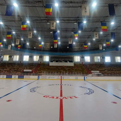 Peste 60 de copii se pregătesc pentru hochei la Galați