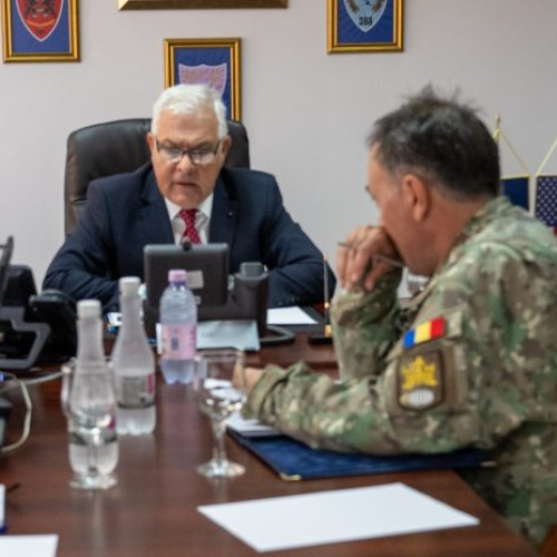 Ministrul apărării, Angel Tilvar, discută cu secretarul american al apărării despre securitatea regională