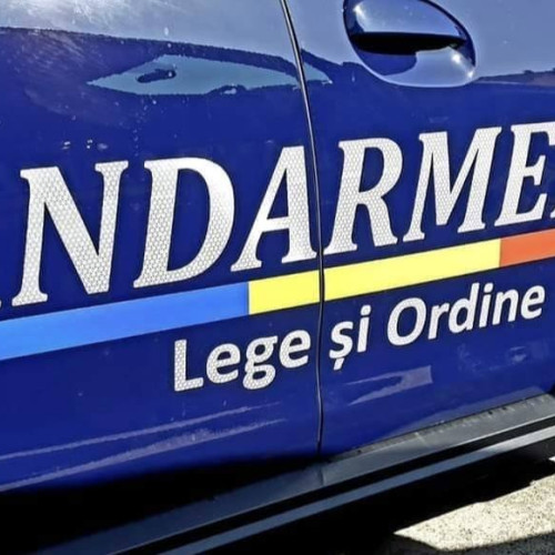 Jandarmii din Dâmbovița asigură ordinea publică la slujba de târnosire a bisericii din Târgoviște