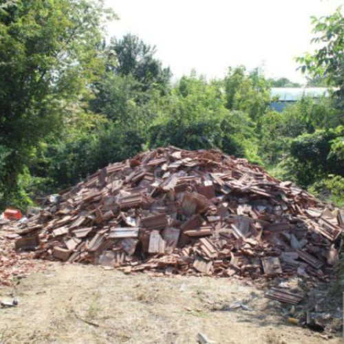 Societate din Botoșani amendată cu 30.000 lei pentru aruncarea de deșeuri