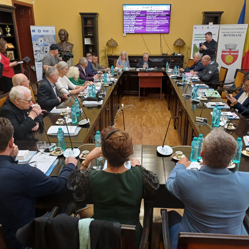 Consilieri locali contestă proiectul de eliminare a dalelor de tramvai din Botoșani